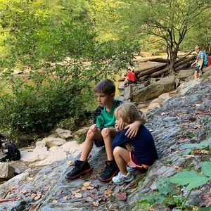 Meet your Posher, Lora